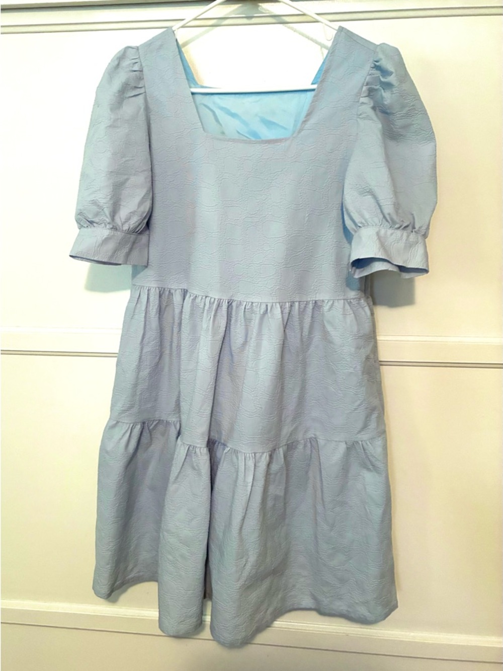 Light Powder Blue Puff-Sleeve Women’s Tiered Dress